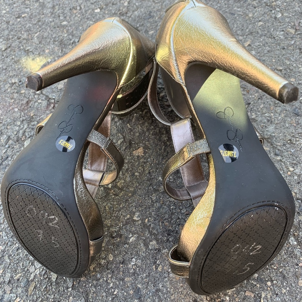 Jessica Simpson Heels - Picture 2 of 6